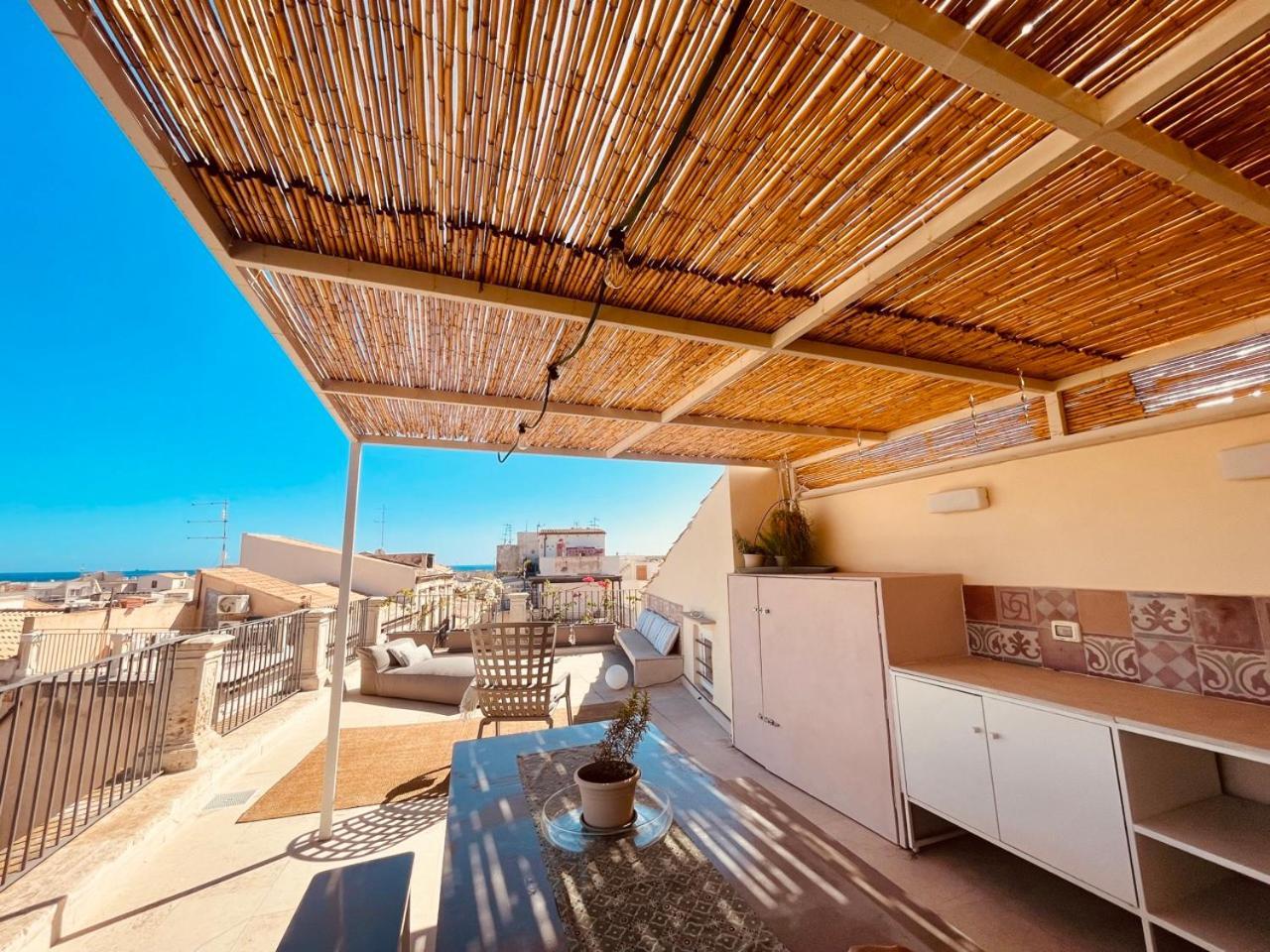 Alma Maris Terrazza Al Tempio By Bed&Bros Apartment Syracuse ภายนอก รูปภาพ
