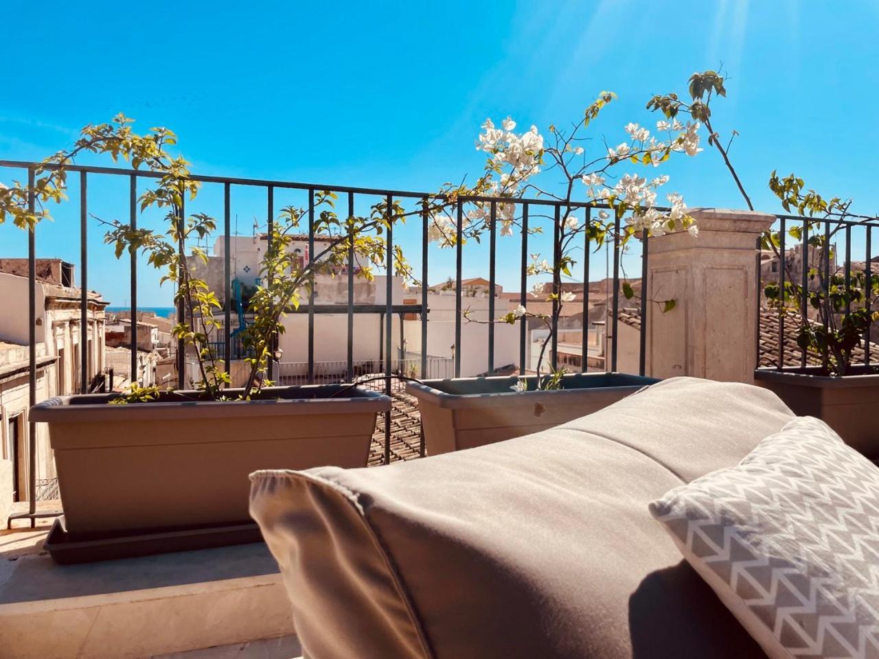 Alma Maris Terrazza Al Tempio By Bed&Bros Apartment Syracuse ภายนอก รูปภาพ